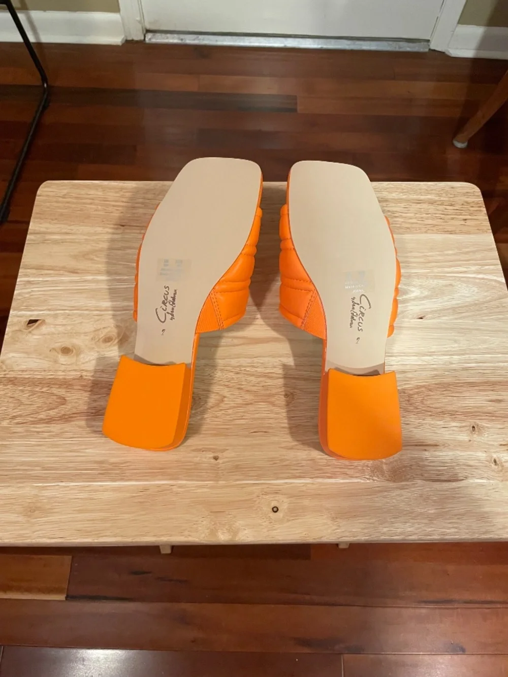 Sandals - Picture 5 of 5